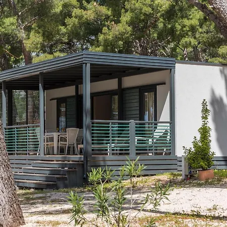 By The Sea - 19558 Apartment